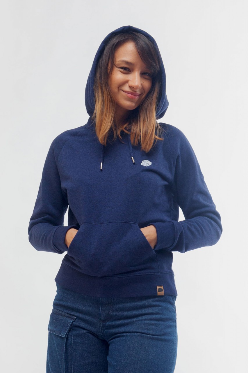 Trendiger klassicher Bio Hoodie für Frauen