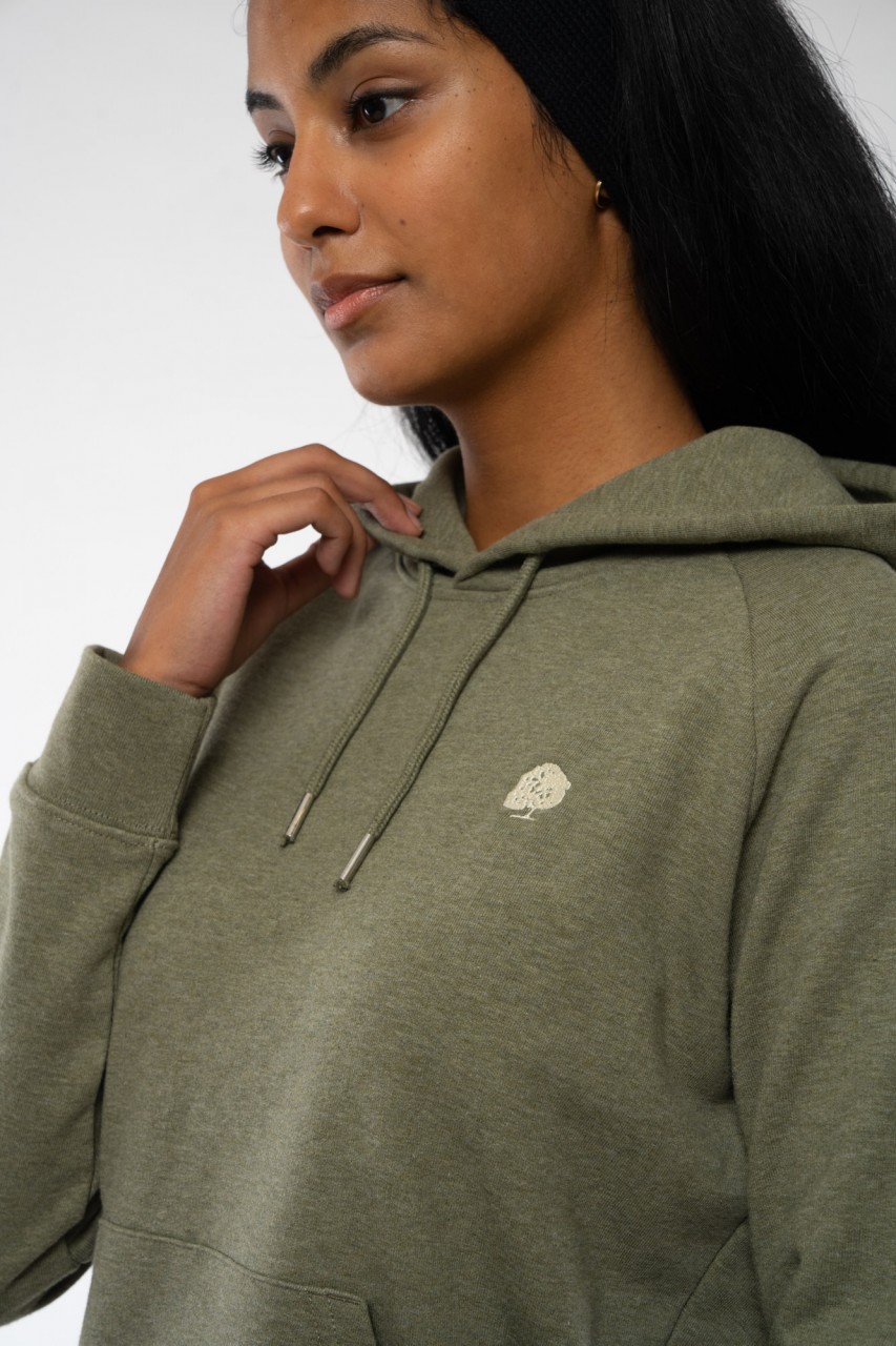 Trendiger klassicher Bio Hoodie für Frauen