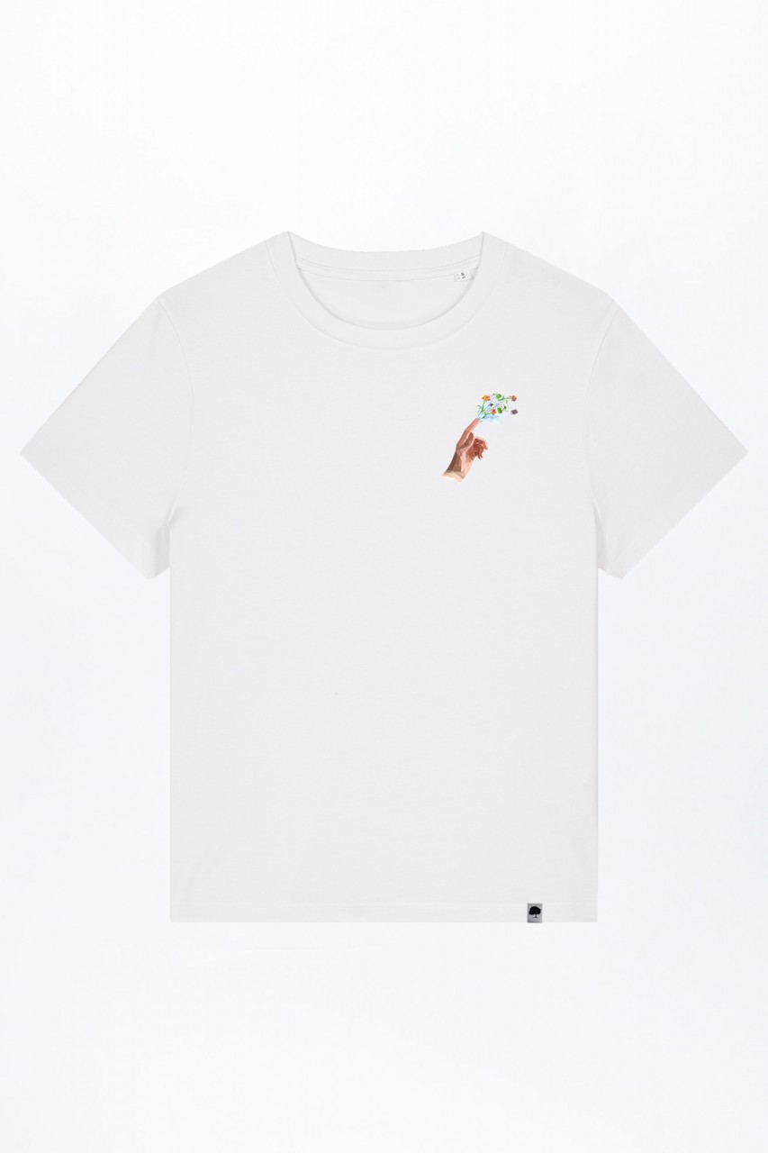 Cat Fight Basic T-Shirt out of Organic Cotton